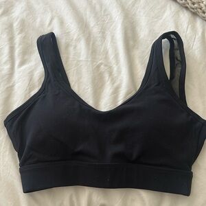 NVGTN sports bra